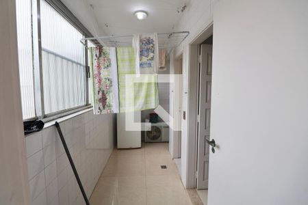 Apartamento para alugar com 130m², 4 quartos e 1 vaga Apartamento para alugar com 130m², 4 quartos e 1 vagaÁrea de Serviço