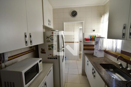 Apartamento à venda com 76m², 2 quartos e 1 vagaCozinha