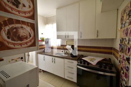 Apartamento à venda com 76m², 2 quartos e 1 vagaCozinha