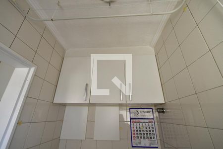 Apartamento à venda com 76m², 2 quartos e 1 vagaÁrea de Serviço - Armários