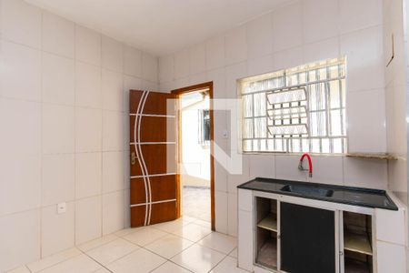 Casa para alugar com 40m², 1 quarto e sem vaga Casa para alugar com 40m², 1 quarto e sem vagaCozinha