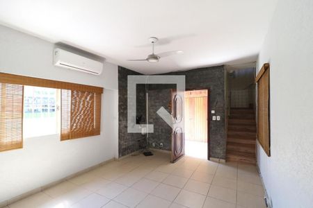 Sala de casa para alugar com 3 quartos, 190m² em Méier, Rio de Janeiro