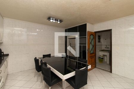 Casa à venda com 440m², 3 quartos e 3 vagas Casa à venda com 440m², 3 quartos e 3 vagasCozinha