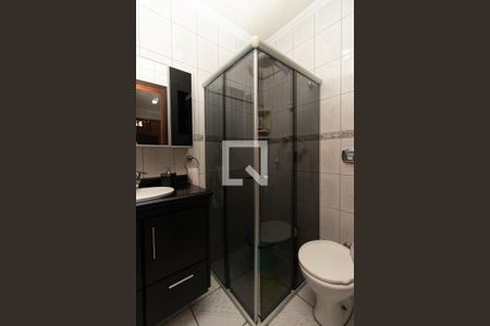 Casa à venda com 440m², 3 quartos e 3 vagas Casa à venda com 440m², 3 quartos e 3 vagasBanheiro de Serviço