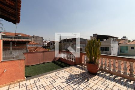 Casa à venda com 440m², 3 quartos e 3 vagas Casa à venda com 440m², 3 quartos e 3 vagasÁrea externa
