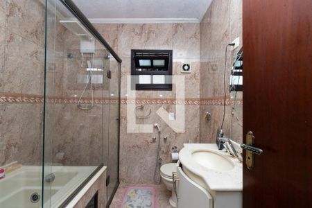 Casa à venda com 440m², 3 quartos e 3 vagas Casa à venda com 440m², 3 quartos e 3 vagasBanheiro da Suíte