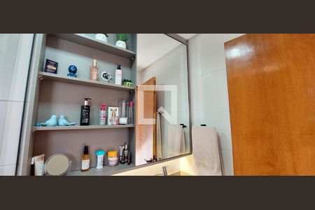 Casa à venda com 147m², 2 quartos e 2 vagas Casa à venda com 147m², 2 quartos e 2 vagasQuarto 1 suíte Banheiro