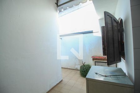 Casa à venda com 290m², 3 quartos e 2 vagas Casa à venda com 290m², 3 quartos e 2 vagasVaranda da Cozinha