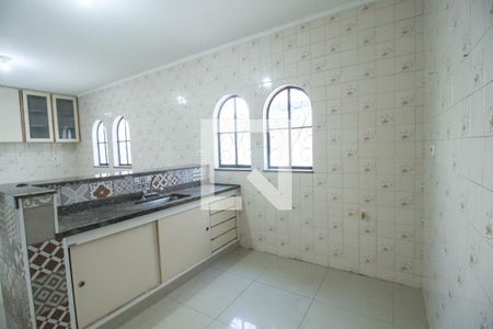 Casa à venda com 290m², 3 quartos e 2 vagas Casa à venda com 290m², 3 quartos e 2 vagasCozinha