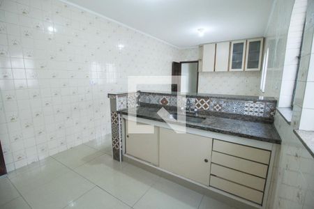 Casa à venda com 290m², 3 quartos e 2 vagas Casa à venda com 290m², 3 quartos e 2 vagasCozinha