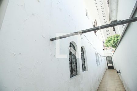 Casa à venda com 290m², 3 quartos e 2 vagas Casa à venda com 290m², 3 quartos e 2 vagasÁrea Externa