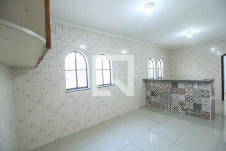 Casa à venda com 290m², 3 quartos e 2 vagas Casa à venda com 290m², 3 quartos e 2 vagasCozinha