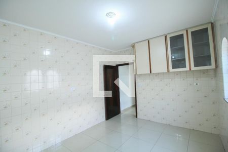 Casa à venda com 290m², 3 quartos e 2 vagas Casa à venda com 290m², 3 quartos e 2 vagasCozinha