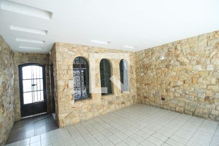 Casa à venda com 290m², 3 quartos e 2 vagas Casa à venda com 290m², 3 quartos e 2 vagasÁrea Externa