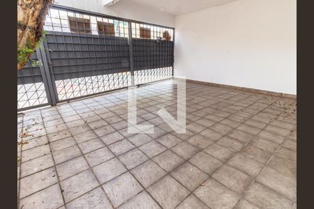 Casa à venda com 181m², 3 quartos e 2 vagas Casa à venda com 181m², 3 quartos e 2 vagasGaragem