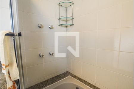 Apartamento à venda com 126m², 3 quartos e 2 vagasBanheiro da Suíte