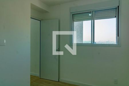 Quarto 2 de apartamento para alugar com 2 quartos, 36m² em Vila Mira, São Paulo