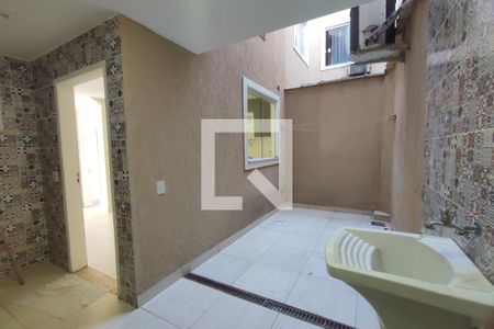 Casa de condomínio à venda com 100m², 3 quartos e 2 vagas1º Pav - Área de Serviço