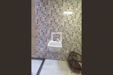 Casa de condomínio à venda com 100m², 3 quartos e 2 vagas1º Pav - Área de Serviço