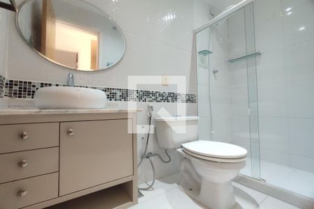 Casa de condomínio à venda com 100m², 3 quartos e 2 vagas2º Pav - Banheiro Social