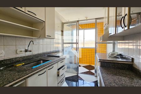 Apartamento para alugar com 70m², 2 quartos e 1 vagaCozinha