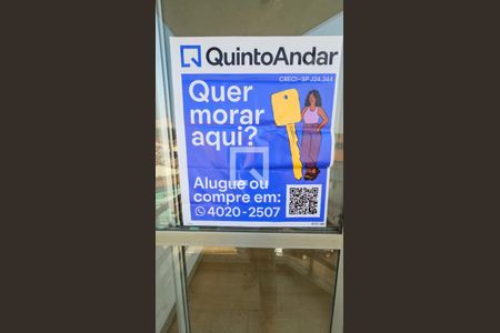 Apartamento para alugar com 70m², 2 quartos e 1 vagaAdesivo