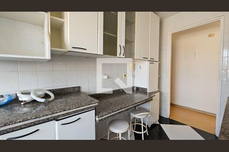 Apartamento para alugar com 70m², 2 quartos e 1 vagaCozinha