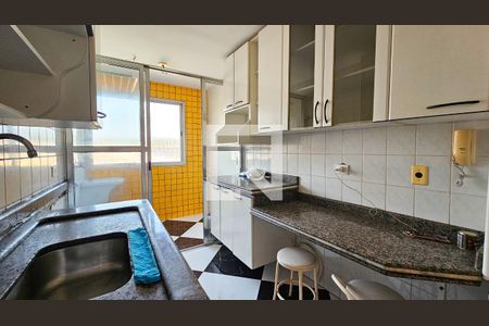 Apartamento para alugar com 70m², 2 quartos e 1 vagaCozinha