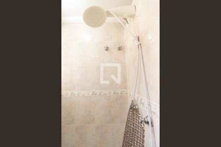 Casa à venda com 247m², 4 quartos e 4 vagas Casa à venda com 247m², 4 quartos e 4 vagasBanheiro