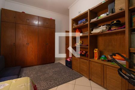 Casa à venda com 247m², 4 quartos e 4 vagas Casa à venda com 247m², 4 quartos e 4 vagasQuarto 1