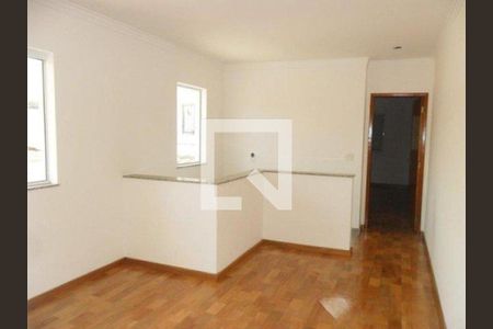 Casa à venda com 3 quartos, 170m² em Vila Inah, São Paulo