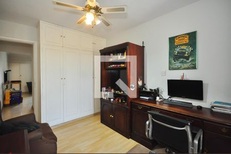 Apartamento à venda com 190m², 4 quartos e 3 vagasSuíte 3