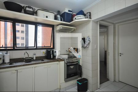 Apartamento à venda com 190m², 4 quartos e 3 vagasCozinha