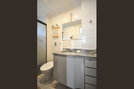 Apartamento à venda com 190m², 4 quartos e 3 vagasBanheiro Suíte 1