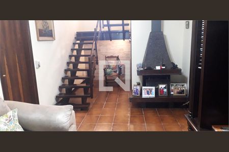 Casa à venda com 3 quartos, 232m² em Jardim Leonor, São Paulo