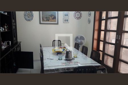 Casa à venda com 3 quartos, 232m² em Jardim Leonor, São Paulo