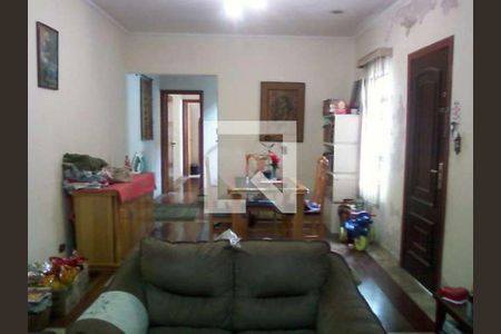 Casa à venda com 3 quartos, 220m² em Vila Inah, São Paulo