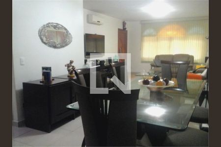 Casa à venda com 3 quartos, 160m² em Vila Sao Francisco, São Paulo