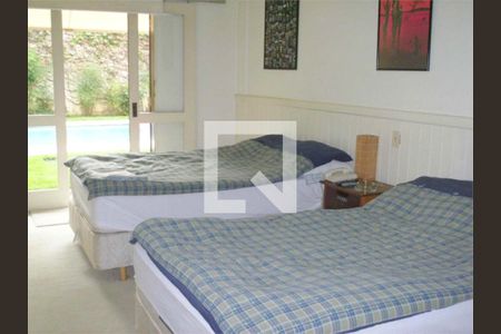 Casa à venda com 3 quartos, 600m² em Jardim Viana, São Paulo