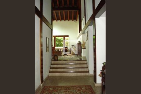 Casa à venda com 3 quartos, 600m² em Jardim Viana, São Paulo