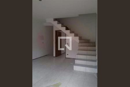 Casa à venda com 153m², 3 quartos e 2 vagas