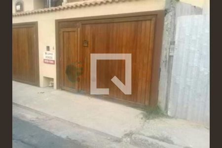 Casa à venda com 153m², 3 quartos e 2 vagas