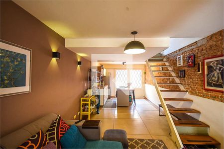 Casa de Condomínio à venda com 2 quartos, 97m² em Jardim Trussardi, São Paulo