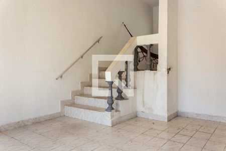 Casa à venda com 119m², 2 quartos e 2 vagasGaragem