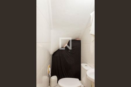 Casa à venda com 119m², 2 quartos e 2 vagasLavabo