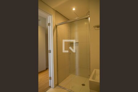 Banheiro de kitnet/studio à venda com 1 quarto, 21m² em Vila Mariana, São Paulo