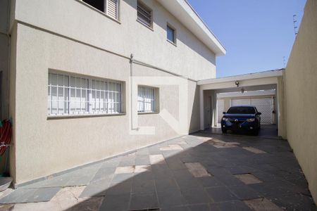 Casa para alugar com 180m², 4 quartos e 3 vagasQuintal