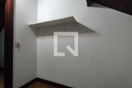 Casa para alugar com 1100m², 4 quartos e 6 vagas Casa para alugar com 1100m², 4 quartos e 6 vagasEscritório