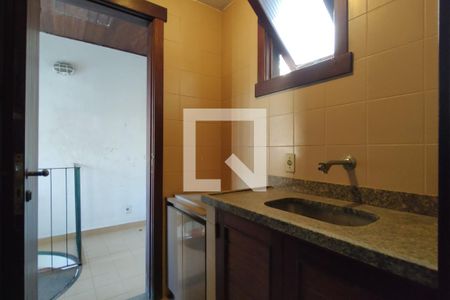 Casa para alugar com 1100m², 4 quartos e 6 vagas Casa para alugar com 1100m², 4 quartos e 6 vagasCasa Anexo - Cozinha