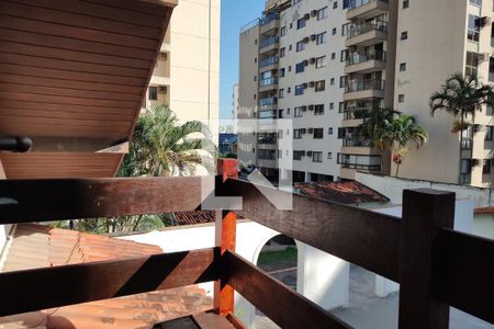 Casa para alugar com 1100m², 4 quartos e 6 vagas Casa para alugar com 1100m², 4 quartos e 6 vagasVaranda